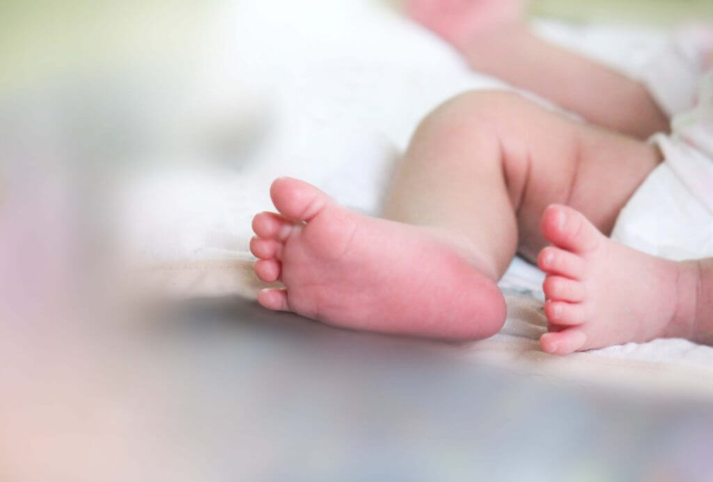 乳幼児　出産